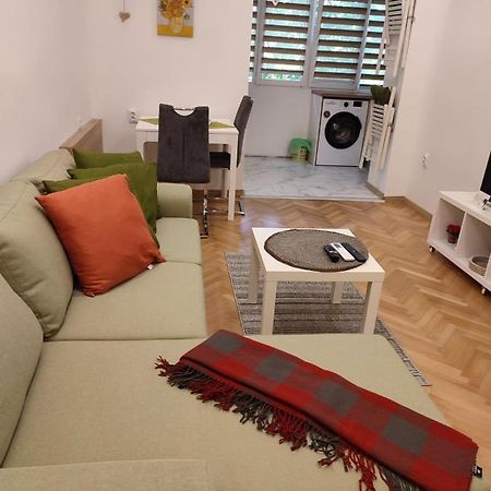 Ferienwohnung Desafinado Burgas City Exterior foto