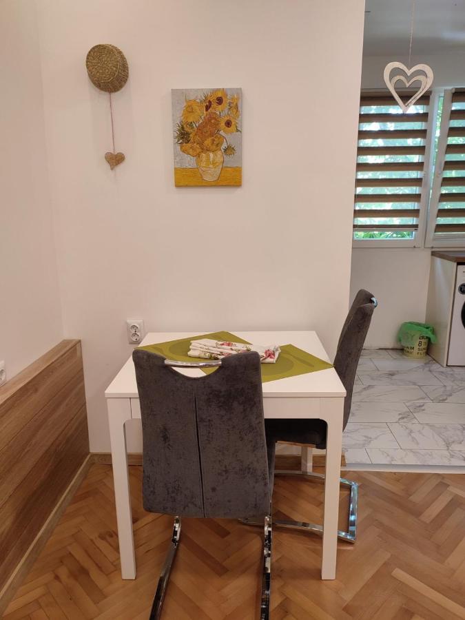 Ferienwohnung Desafinado Burgas City Exterior foto